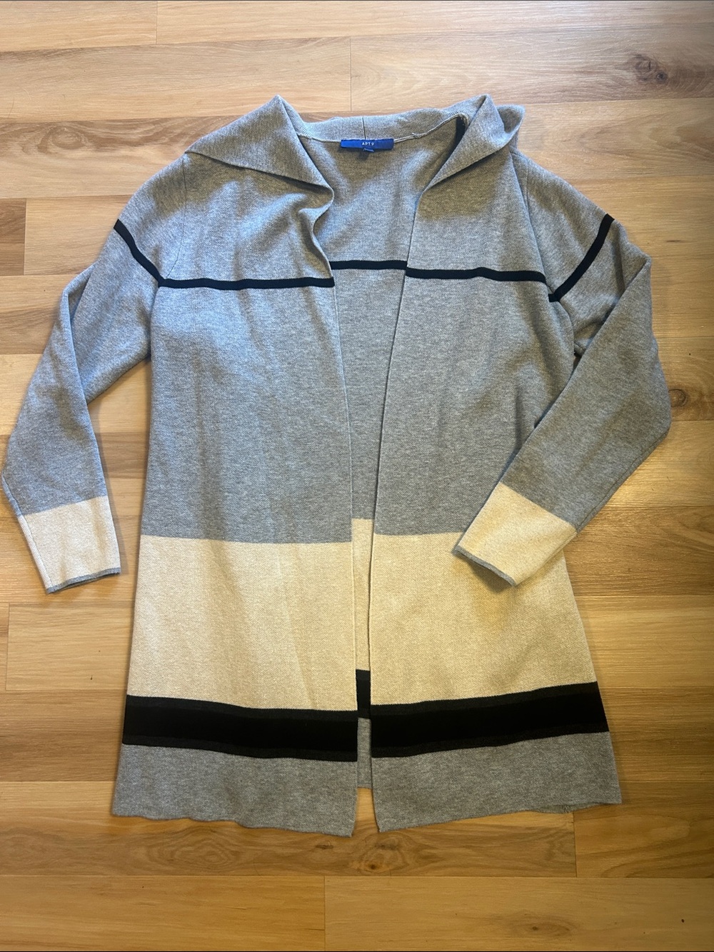 Apt. 9 Light Gray Hooded Open-Front Cardigan with Navy Label